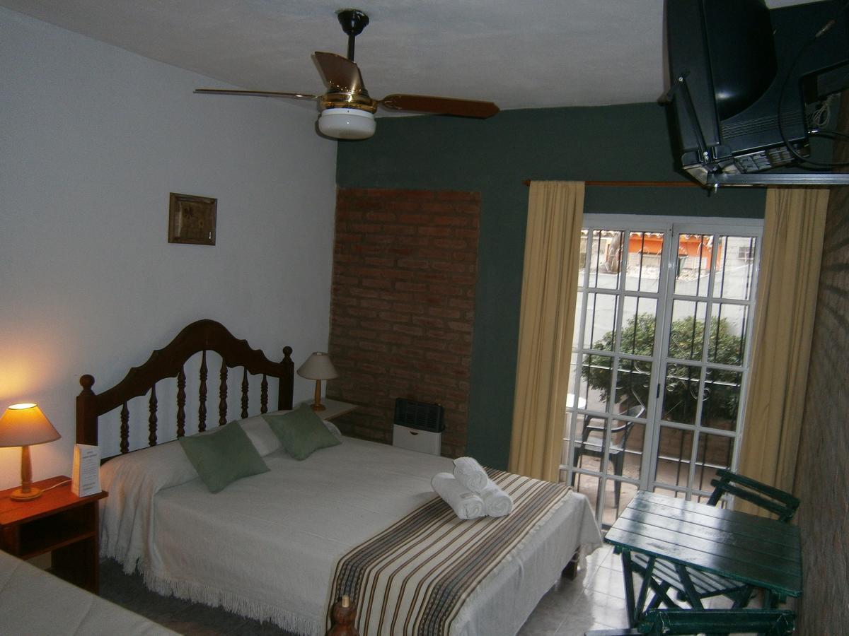 Hotel Altas Cumbres Villa Carlos Paz Room photo