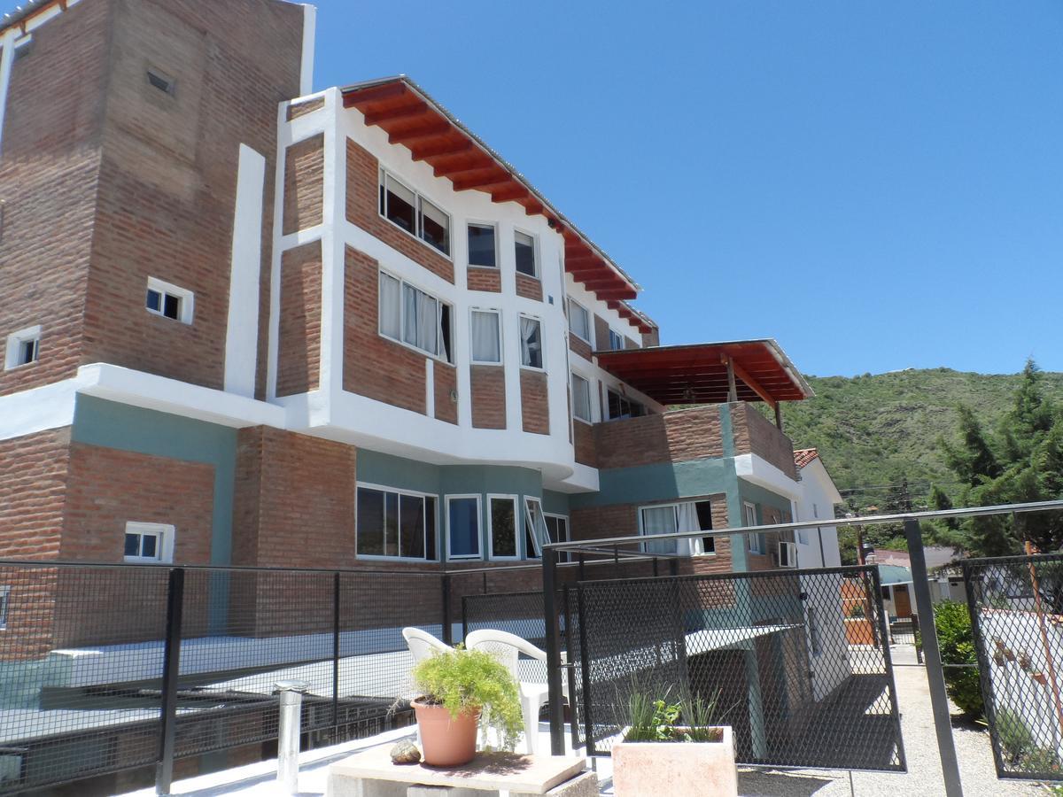 Hotel Altas Cumbres Villa Carlos Paz Exterior photo
